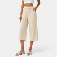Relajado pantalón capri de cintura media con tejido elástico y estilo deportivo casual