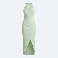 Elegante vestido plisado de invitada de boda con cuello halter | Midi
