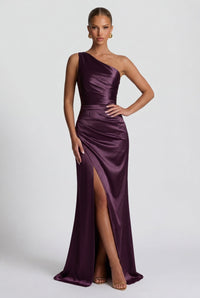 Vestido largo de satén drapeado con un solo hombro para mujer