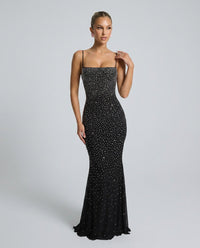 Vestido largo evasé de gala con strass y tirantes finos