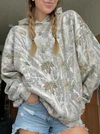 Sudadera de mujer con capucha oversize de estampado camuflaje