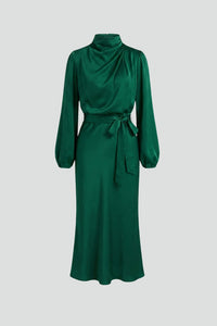 Estiloso vestido para mujer de fiesta con manga larga y cuello alto | Midi