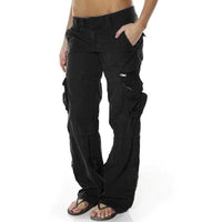 Relajado pantalón cargo largo con bolsillos utilitarios y corte casual