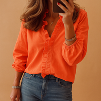 Elegante blusa y top de cuello en V con volantes y mangas tres cuartos de puños elásticos