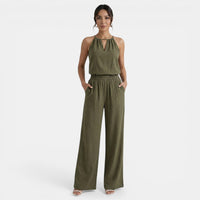 Relajado conjunto de dos piezas con top de cuello halter y pantalón ancho tipo palazzo