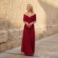 Elegante vestido rojo de invitada de boda y de noche con plisado fluido | Largo