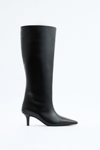 Botas altas de cuero con cremallera lateral para mujer