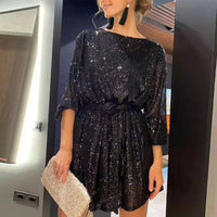 Estiloso vestido de fiesta fluido con corte holgado y caída ligera | Mini